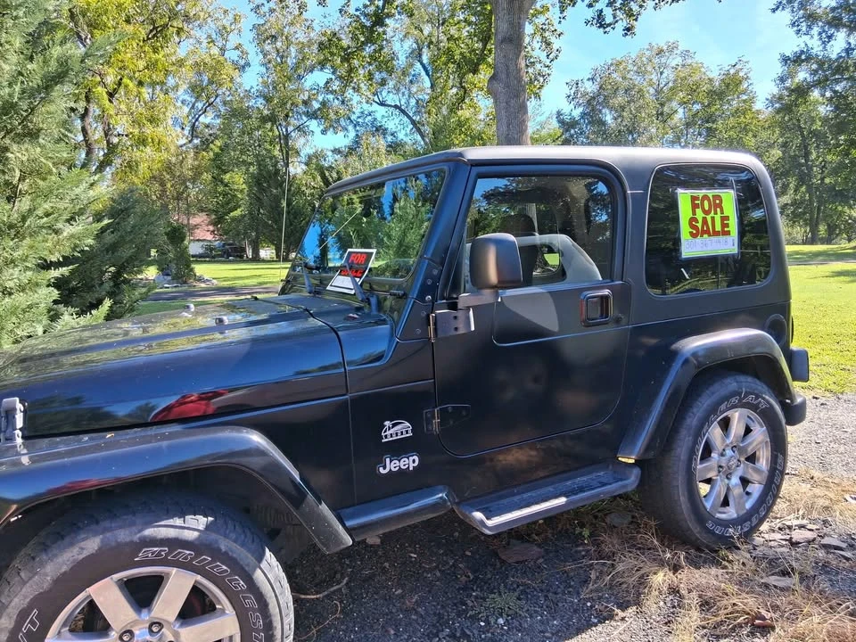 2003 Jeep TJ Wrangler - Image 2 of 5