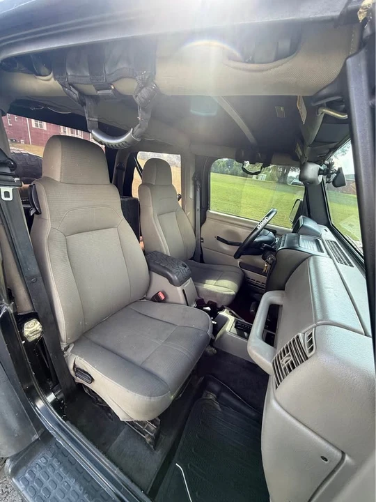 2003 Jeep TJ Wrangler - Image 6 of 10