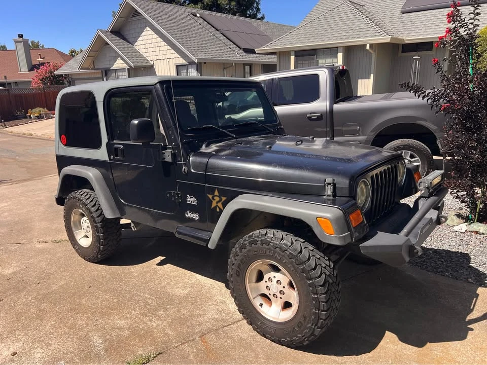 2003 Jeep TJ Wrangler - Image 2 of 9