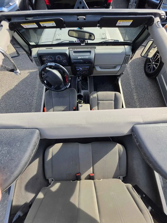 2003 Jeep TJ Wrangler - Image 9 of 11