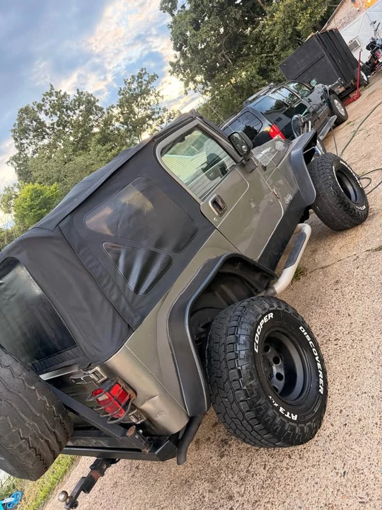 2003 Jeep TJ Wrangler - Image 4 of 7