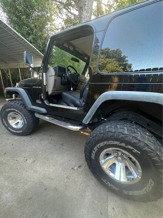 2003 Jeep TJ Wrangler - Image 5 of 12