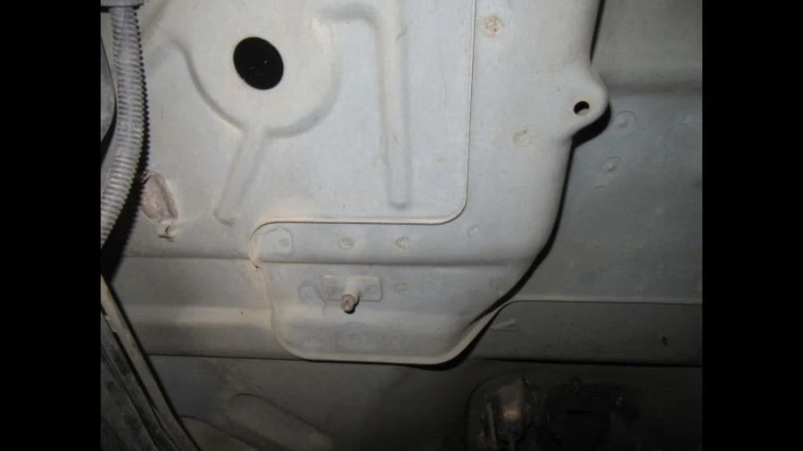 2003 Jeep TJ Wrangler - Image 26 of 31