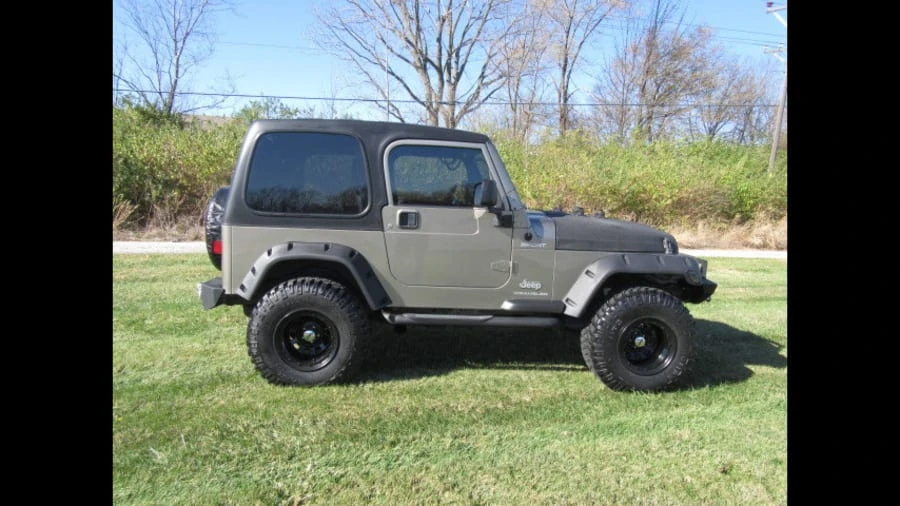 2003 Jeep TJ Wrangler - Image 2 of 31