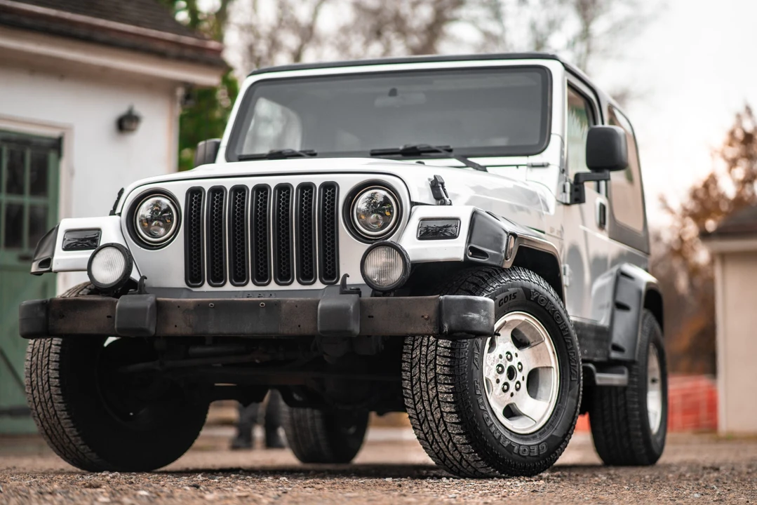 2003 Jeep TJ Wrangler - Image 2 of 31