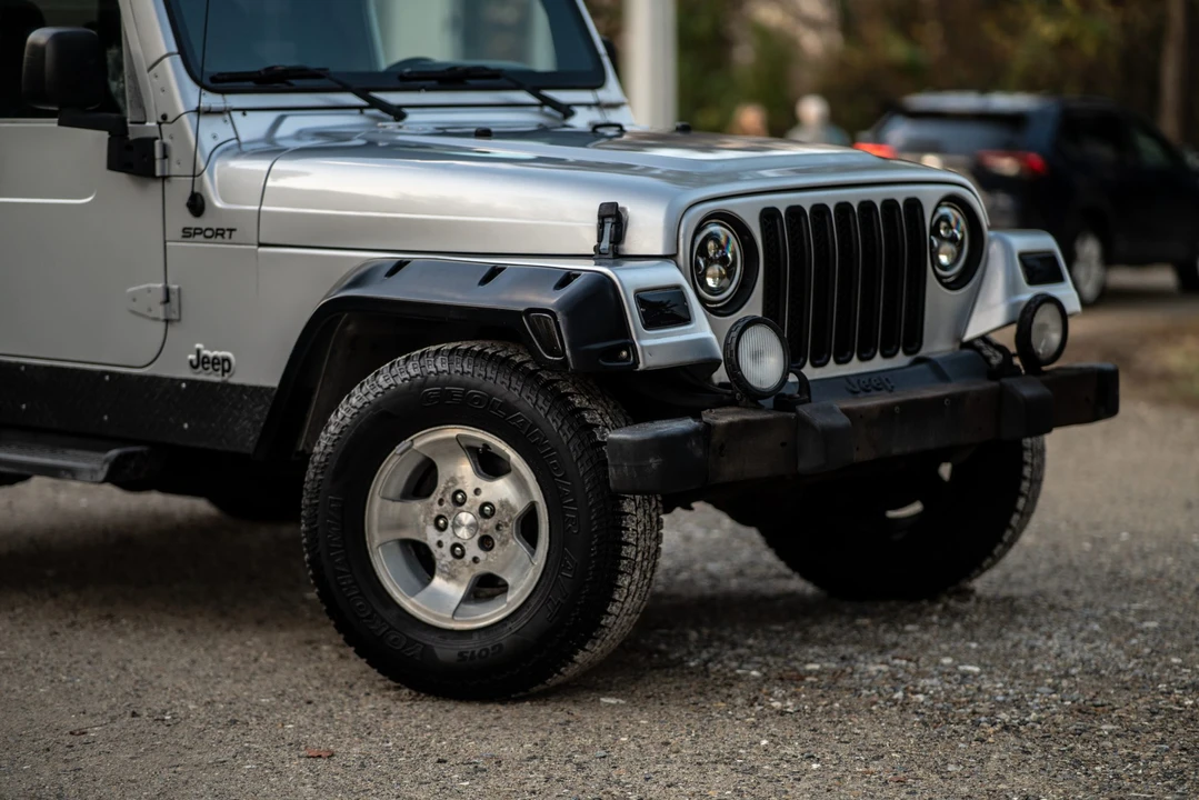 2003 Jeep TJ Wrangler - Image 28 of 31