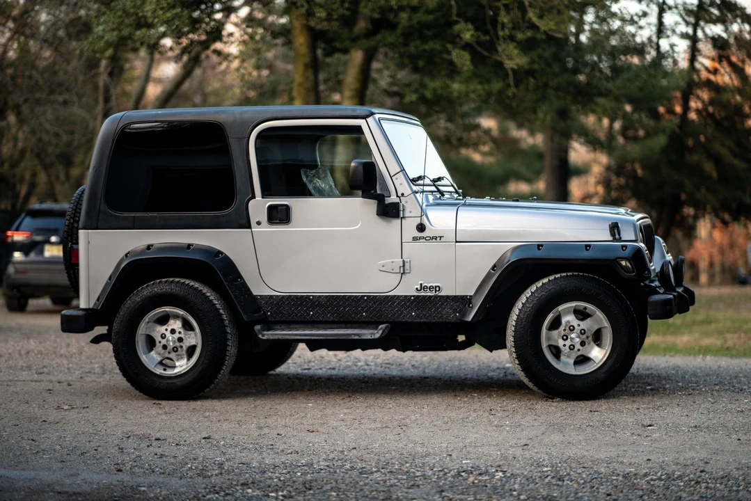 2003 Jeep TJ Wrangler - Image 18 of 31