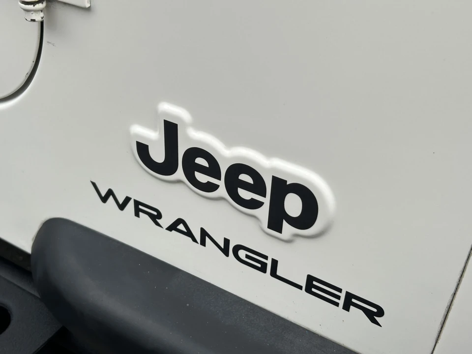 2003 Jeep TJ Wrangler - Image 27 of 31