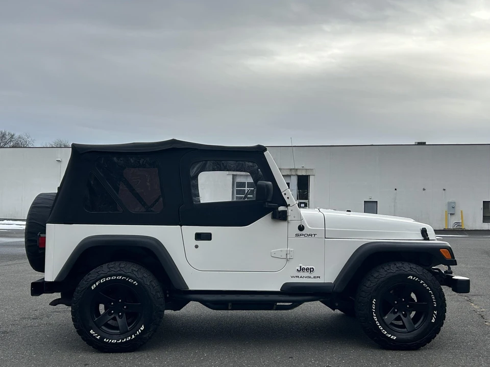 2003 Jeep TJ Wrangler - Image 24 of 31