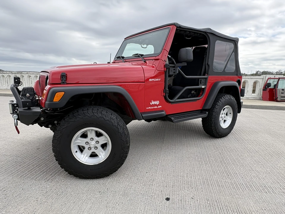2003 Jeep TJ Wrangler - Image 2 of 31