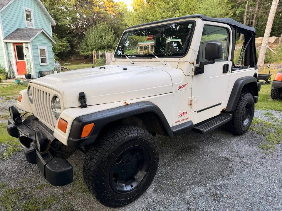 2003 Jeep TJ Wrangler - Image 2 of 10