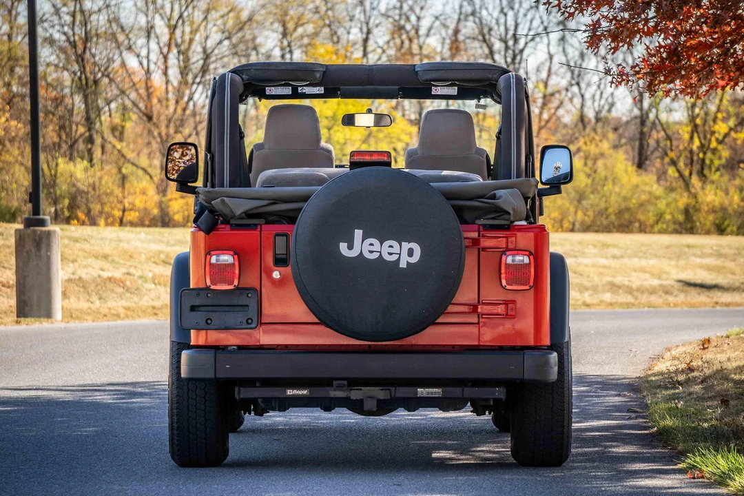 2003 Jeep TJ Wrangler - Image 15 of 31