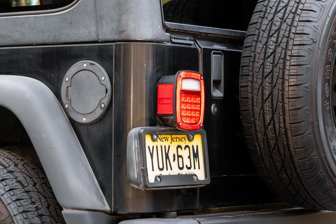2003 Jeep TJ Wrangler - Image 16 of 31