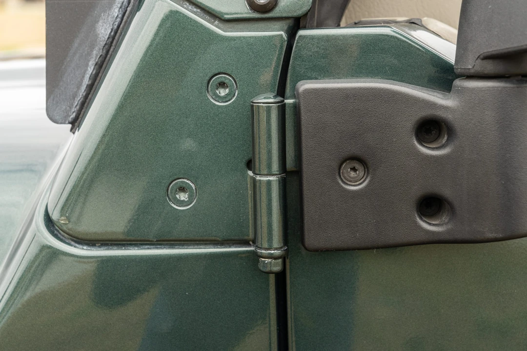 2003 Jeep TJ Wrangler - Image 21 of 31