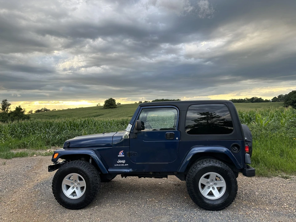 2003 Jeep TJ Wrangler - Image 9 of 31