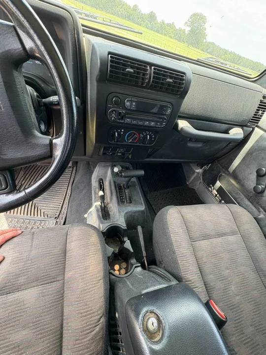 2003 Jeep TJ Wrangler - Image 6 of 6