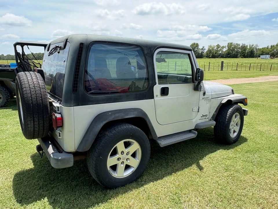 2003 Jeep TJ Wrangler - Image 4 of 6