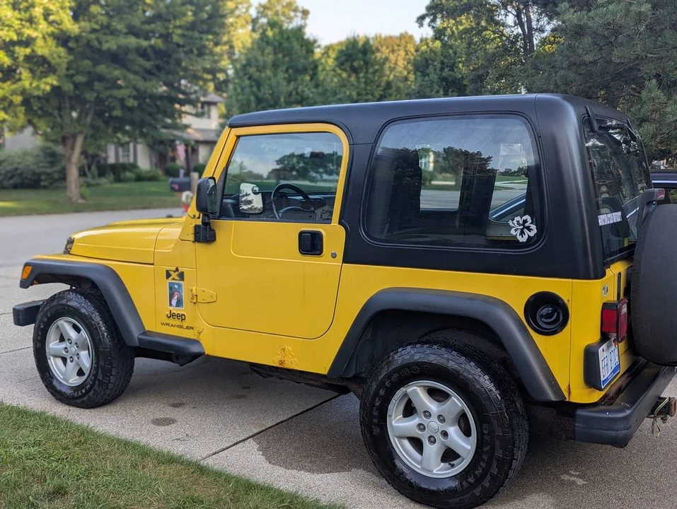 2003 Jeep TJ Wrangler - Image 3 of 10