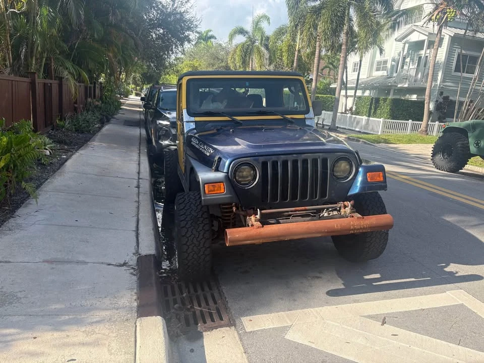 2003 Jeep TJ Wrangler - Image 2 of 5