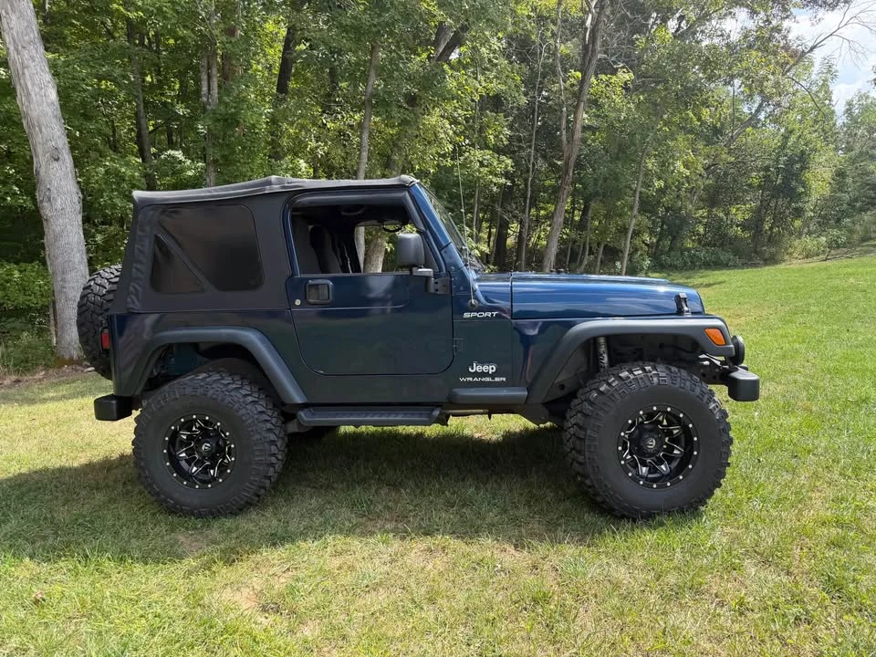2003 Jeep TJ Wrangler - Image 9 of 13