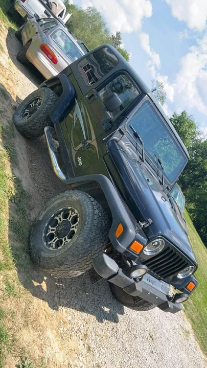 2003 Jeep TJ Wrangler - Image 5 of 7