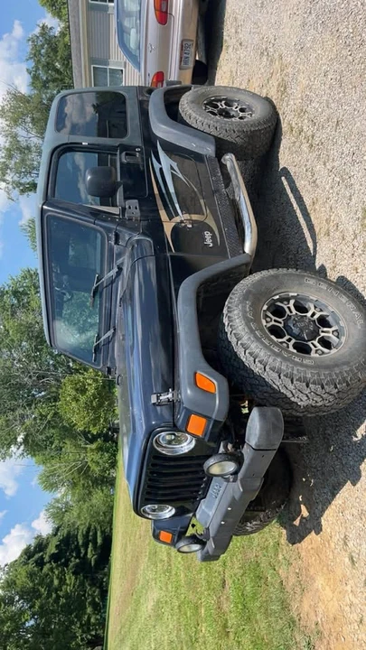 2003 Jeep TJ Wrangler - Image 4 of 7