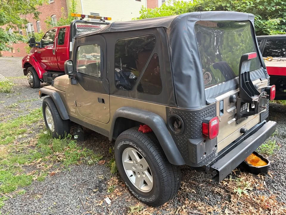 2003 Jeep TJ Wrangler - Image 2 of 4