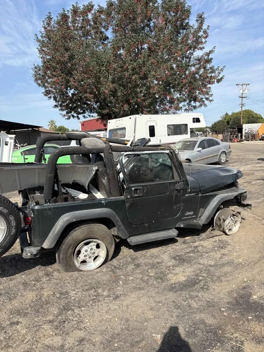 2003 Jeep TJ Wrangler - Image 2 of 3