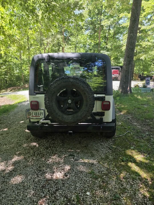 2003 Jeep TJ Wrangler - Image 5 of 11