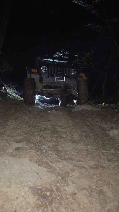 2003 Jeep TJ Wrangler - Image 2 of 5