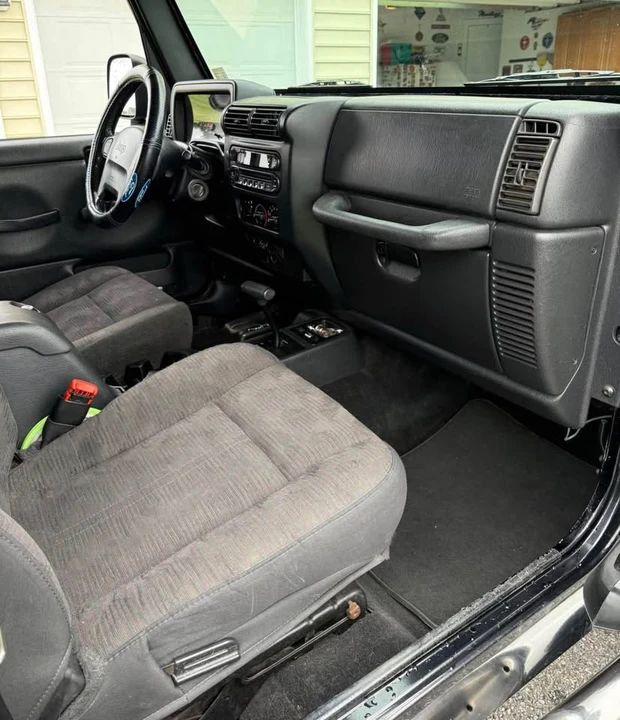 2003 Jeep TJ Wrangler - Image 7 of 9