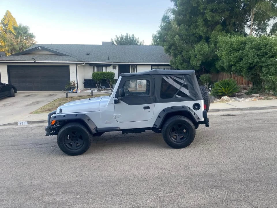 2003 Jeep TJ Wrangler - Image 17 of 18
