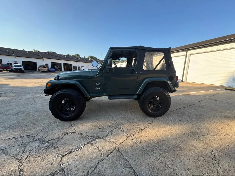 2003 Jeep TJ Wrangler - Image 10 of 15
