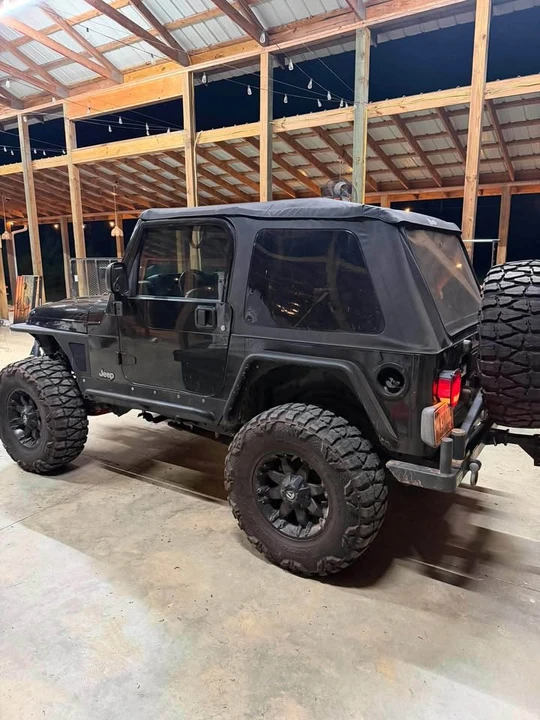 2003 Jeep TJ Wrangler - Image 4 of 7
