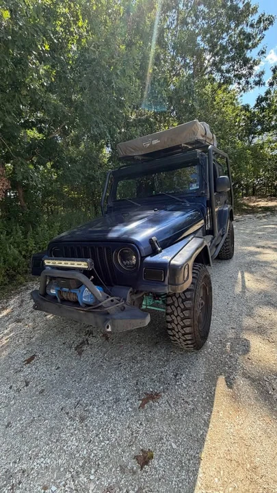 2003 Jeep TJ Wrangler - Image 2 of 15