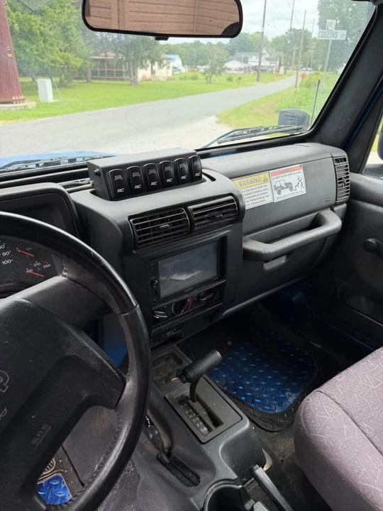 2003 Jeep TJ Wrangler - Image 10 of 10