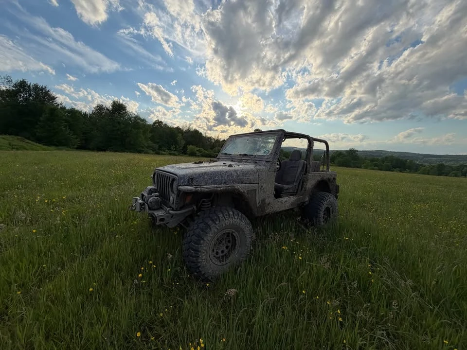 2003 Jeep TJ Wrangler - Image 2 of 2