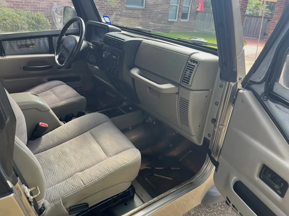 2003 Jeep TJ Wrangler - Image 11 of 16