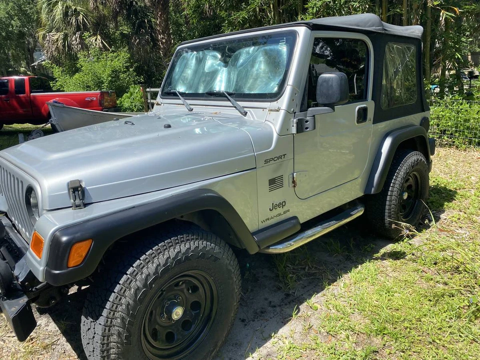 2003 Jeep TJ Wrangler - Image 2 of 5