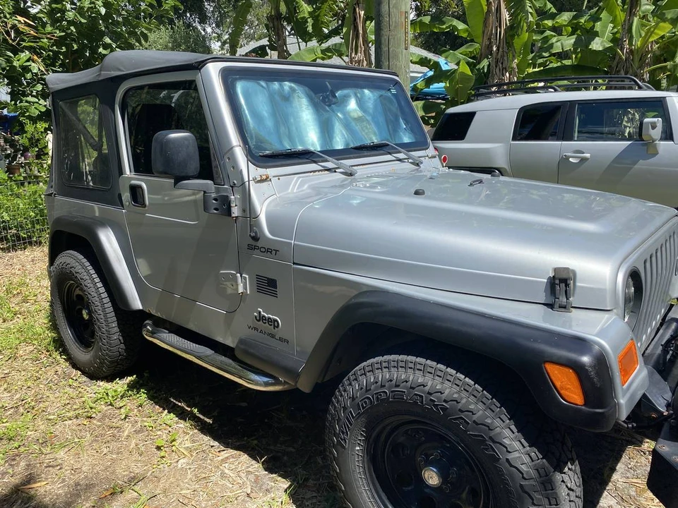 2003 Jeep TJ Wrangler - Image 4 of 5