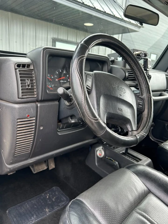 2003 Jeep TJ Wrangler - Image 5 of 9
