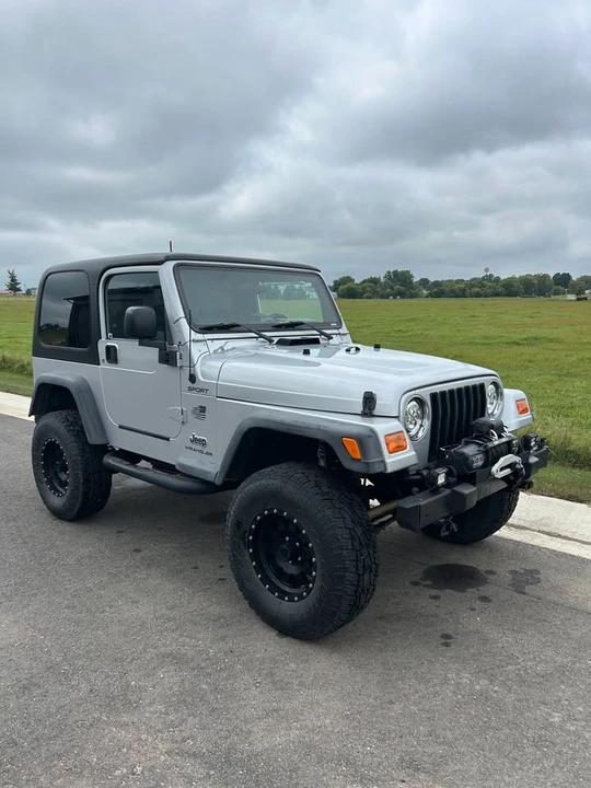 2003 Jeep TJ Wrangler - Image 2 of 9