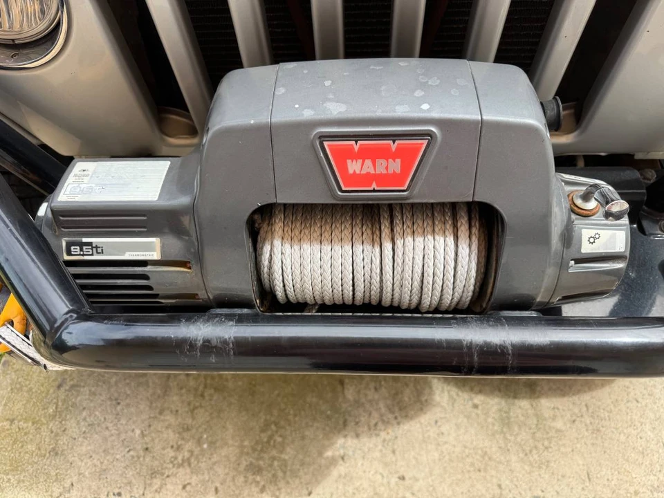 2003 Jeep TJ Wrangler - Image 14 of 18