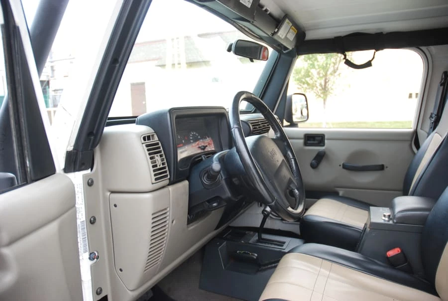 2003 Jeep TJ Wrangler - Image 2 of 7