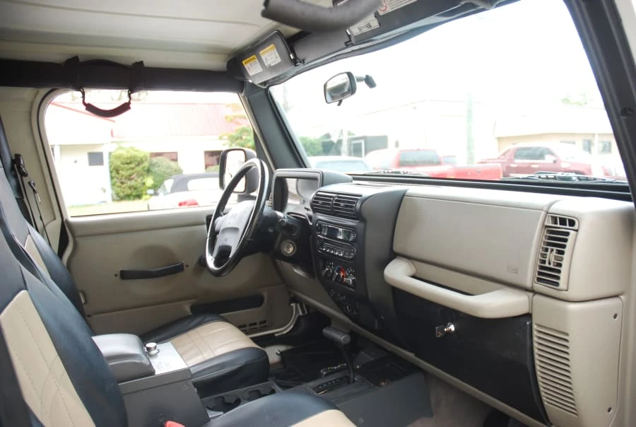 2003 Jeep TJ Wrangler - Image 3 of 7
