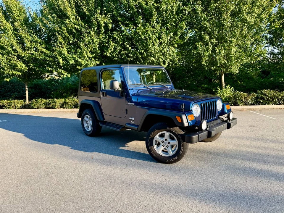 2003 Jeep TJ Wrangler - Image 2 of 15