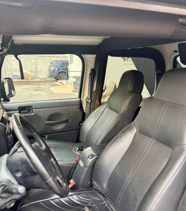 2003 Jeep TJ Wrangler - Image 3 of 4
