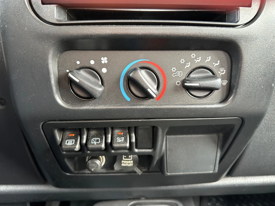 2003 Jeep TJ Wrangler - Image 14 of 21