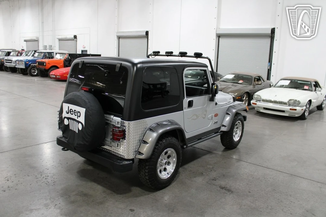 2003 Jeep TJ Wrangler - Image 10 of 12