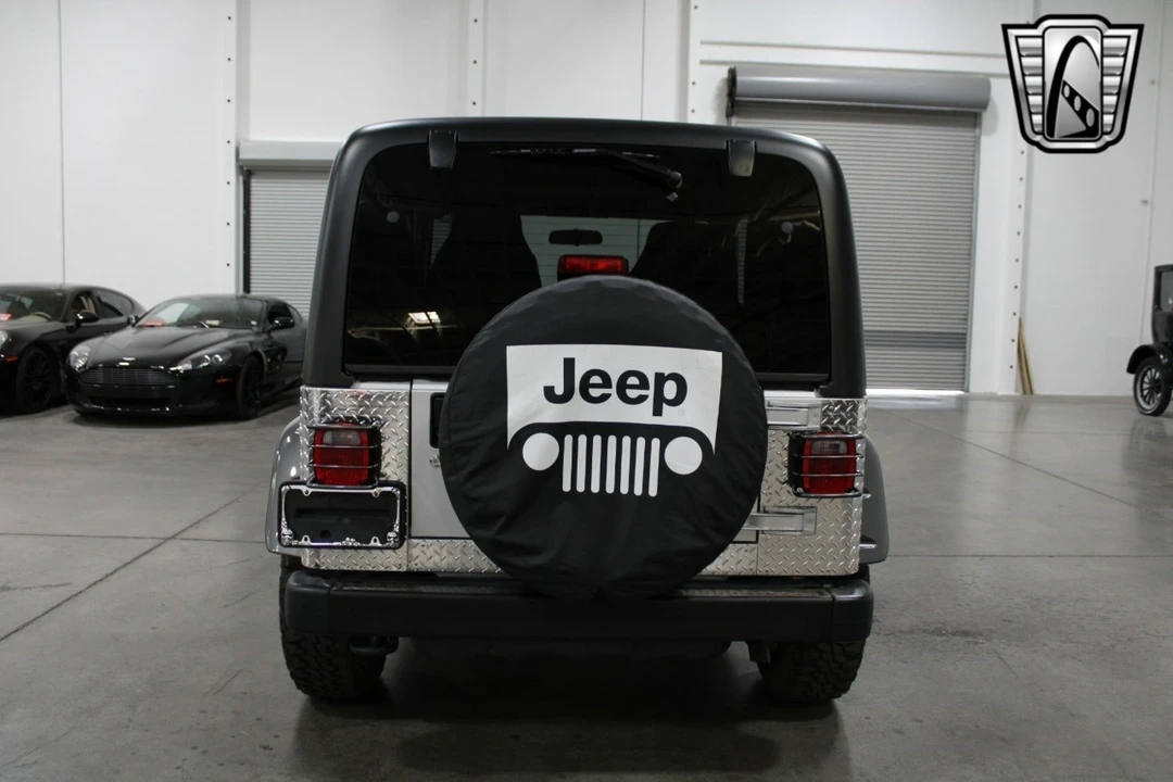 2003 Jeep TJ Wrangler - Image 5 of 12